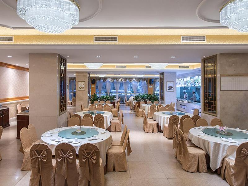 Vienna Hotel Guangzhou Exterior foto