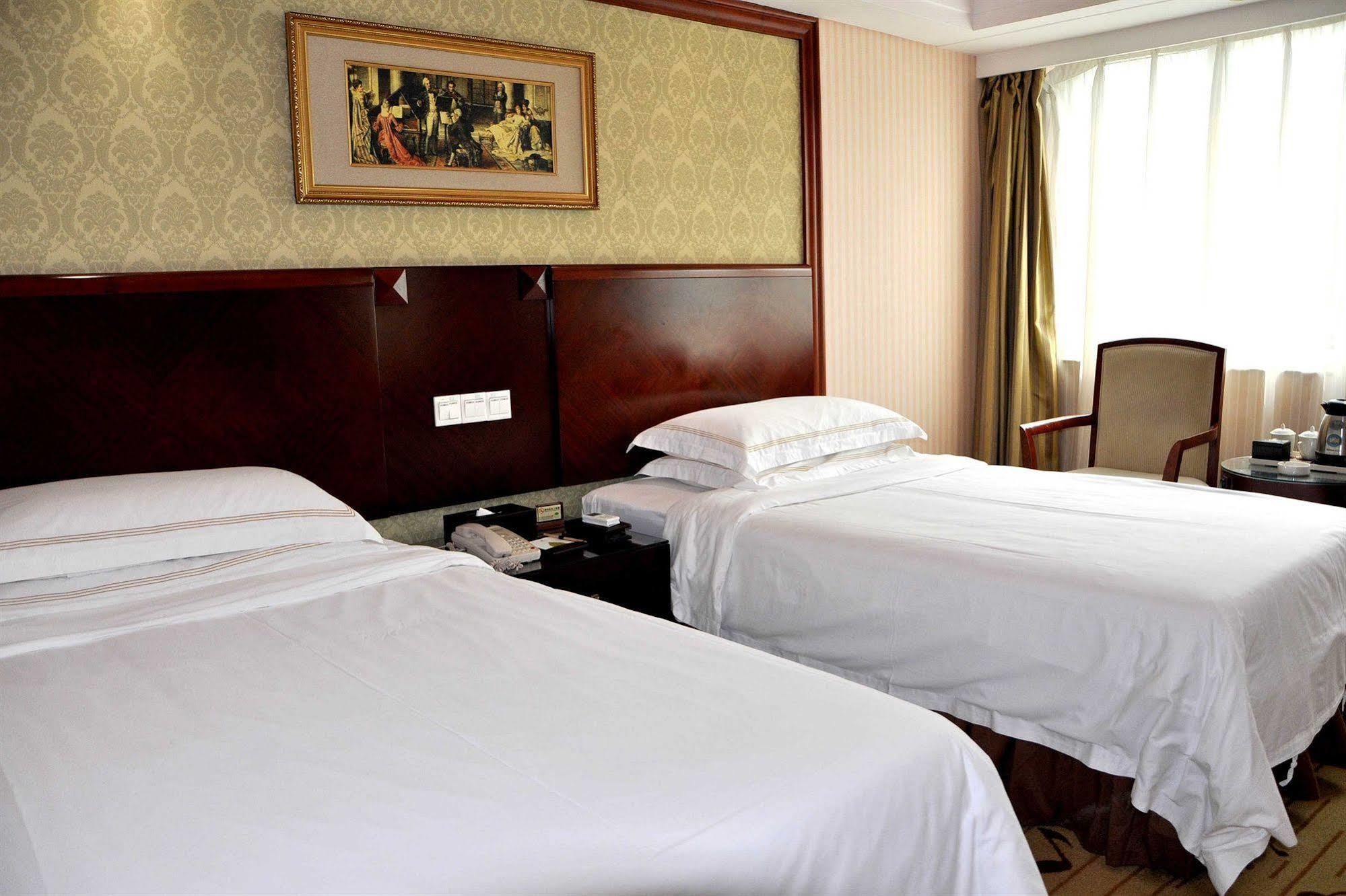 Vienna Hotel Guangzhou Exterior foto