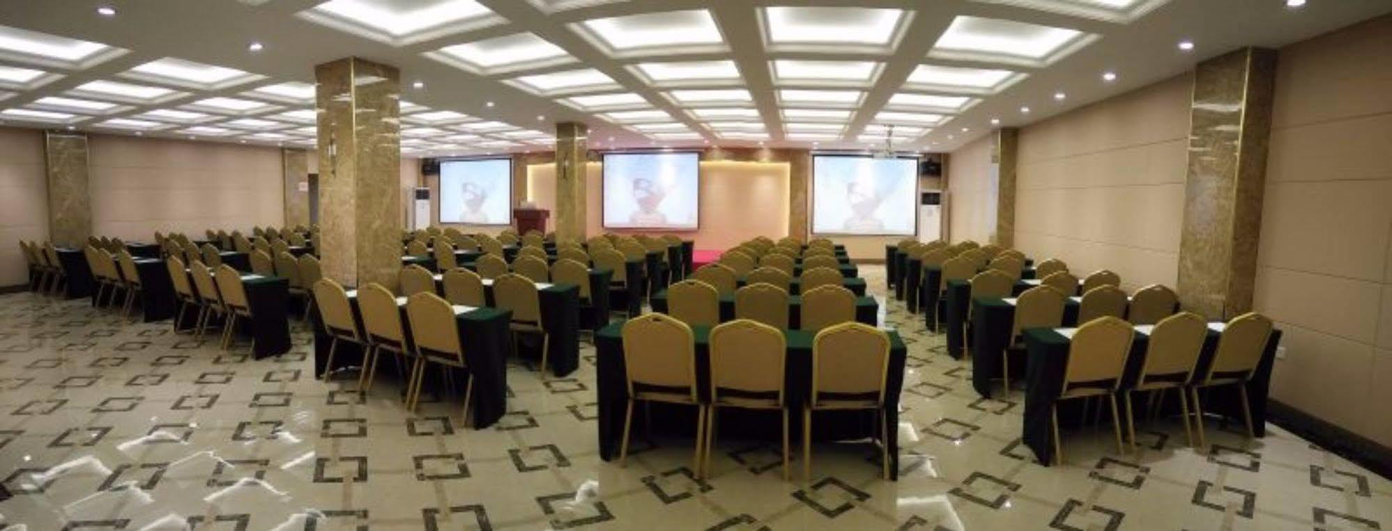 Vienna Hotel Guangzhou Exterior foto